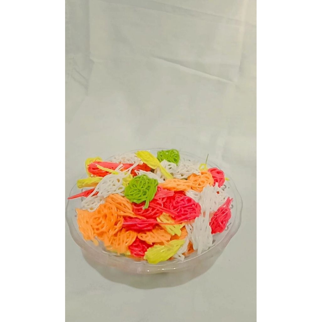 

KERUPUK SEBLAK MAWAR WARNA MENTAH TOPPING SEBLAK 500gr