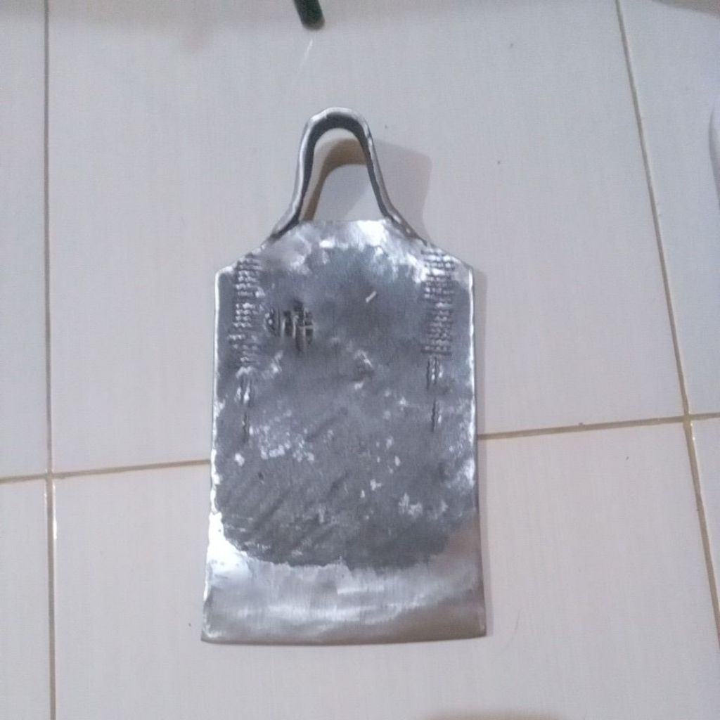 Cangkul Baja Asli Pande Wonosobo 16x23 cm