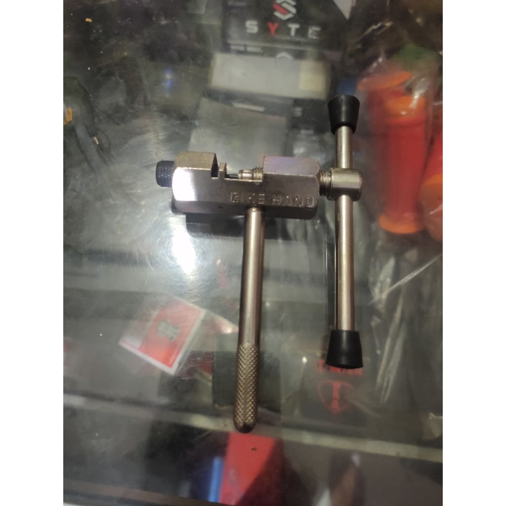 kunci pemotong rantai sepeda bike hand taiwan