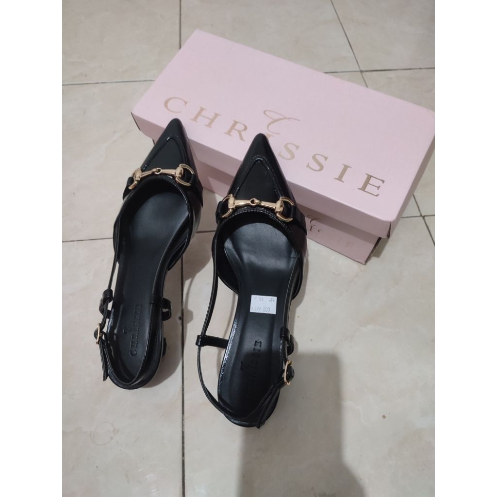 Sepatu Chrissie