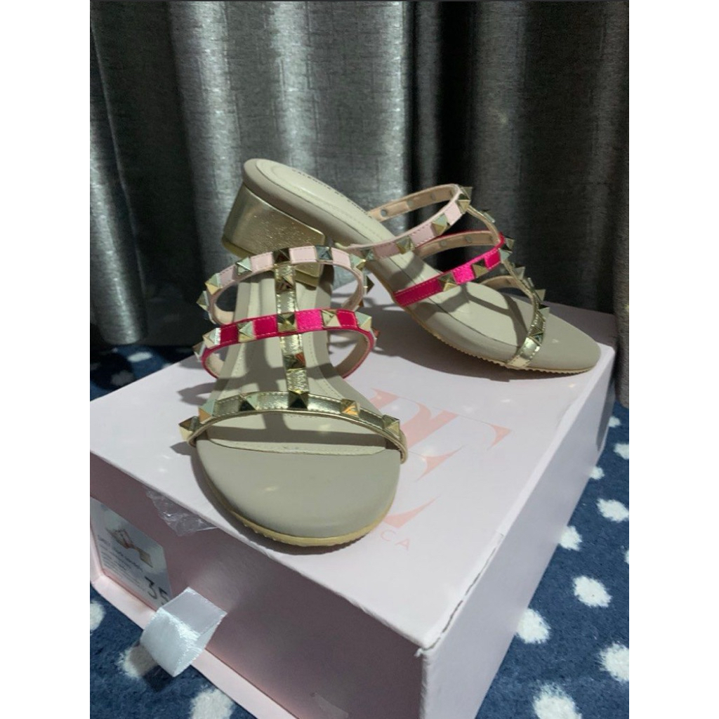 Valencia By Enrica - Emily Block Gold Size 35 (21.5cm)