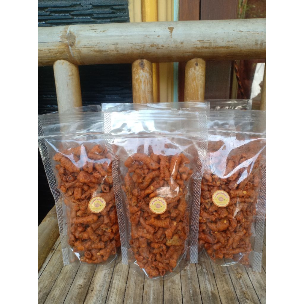 

Usus Ayam Pedas Cruncy Daun Jeruk 150 gram/Usus Ayam Cruncy/Keripik Usus Ayam/Usus Ayam Pedas/Cemilan Usus Ayam