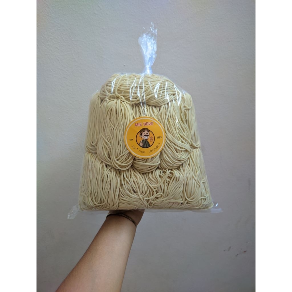 

Mie Ayam Mentah / Bakmie / Mie Gacoan mentah / Mie Basah