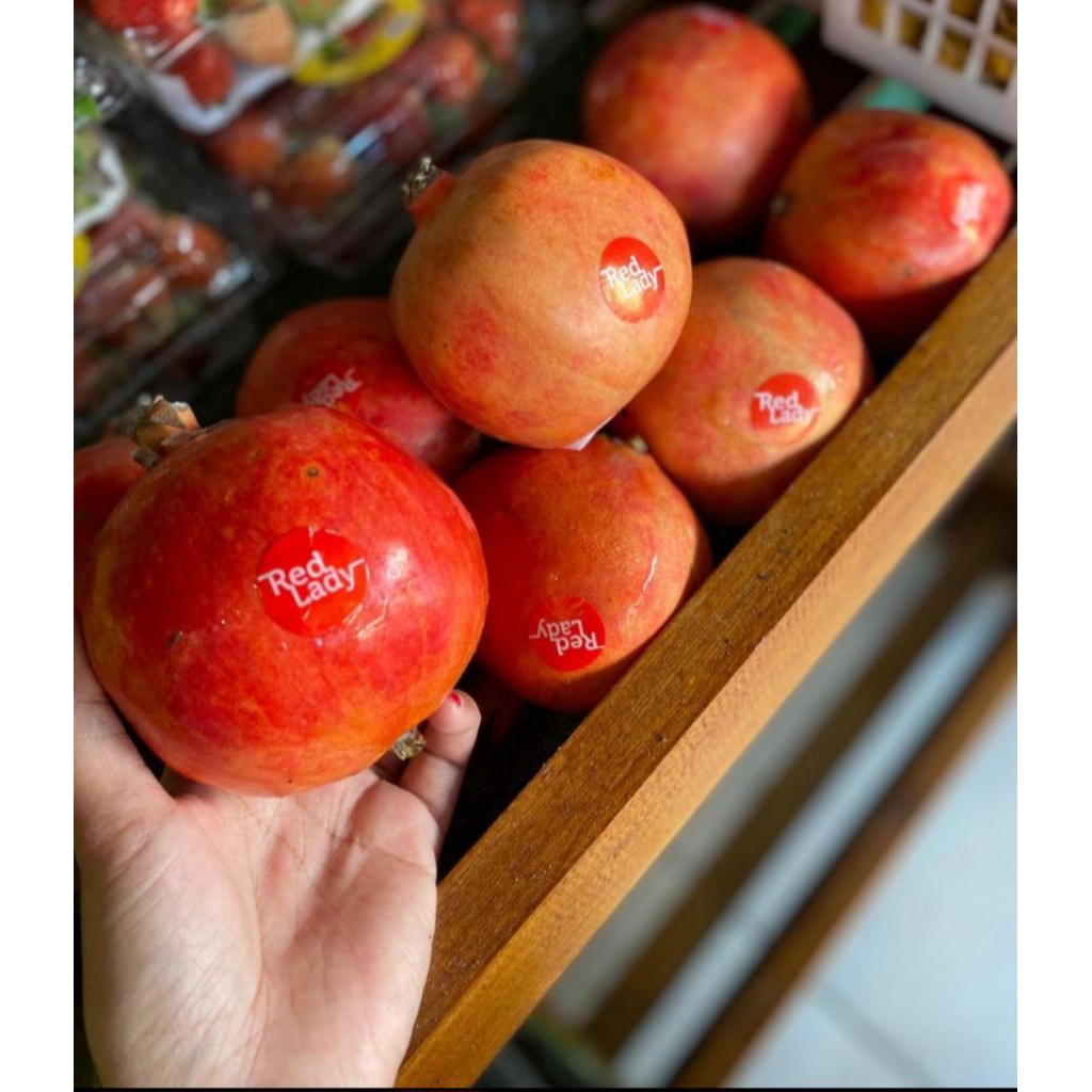 

BUAH DELIMA MERAH 500GRAM