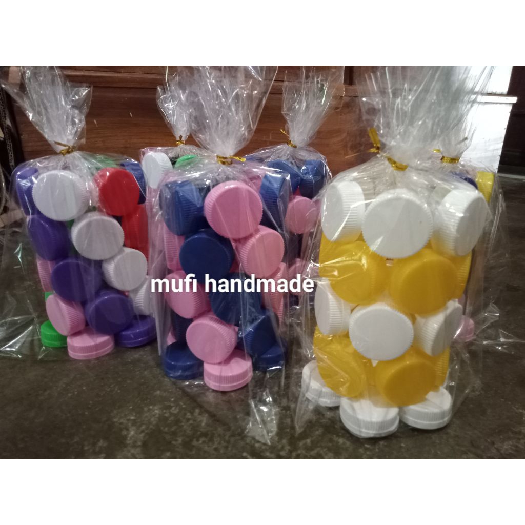 

tempat pensil dari bahan tutup botol random