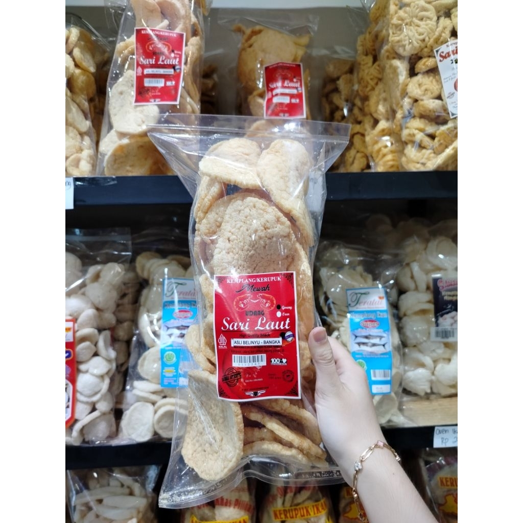 

Kemplang mewah khas Bangka cap Sari laut Belinyu