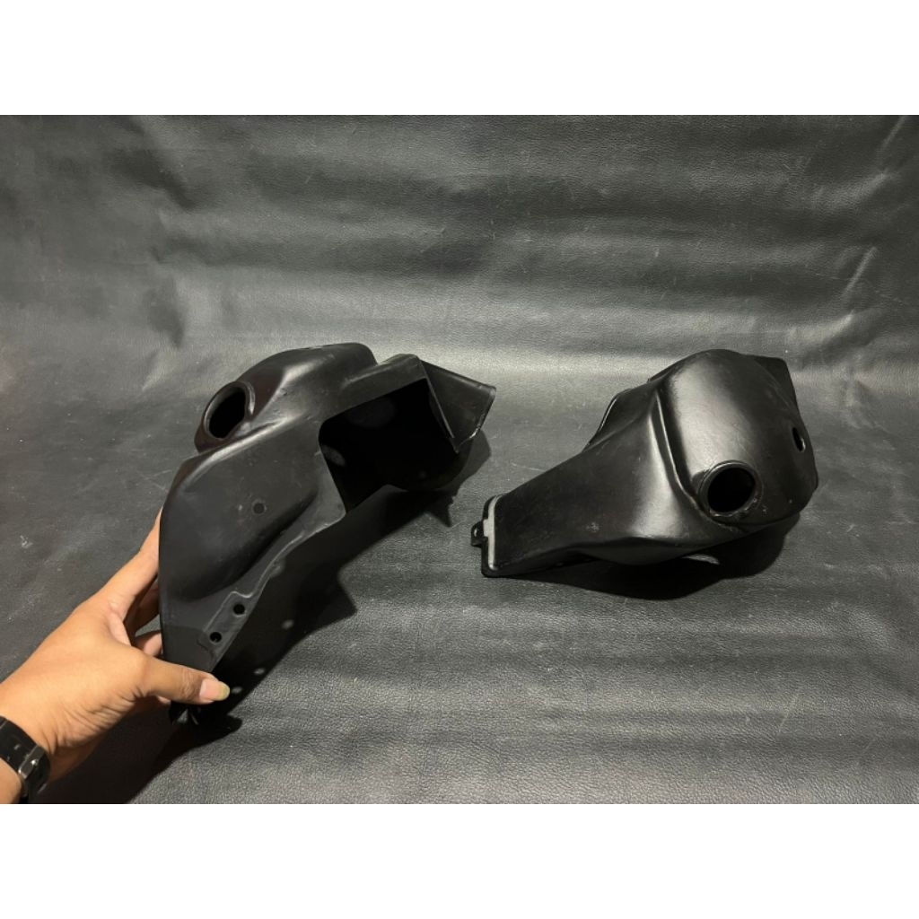 Helm buring cover tutup blok head silinder vespa Corsa Pk automatic presisi detail original bagus bu