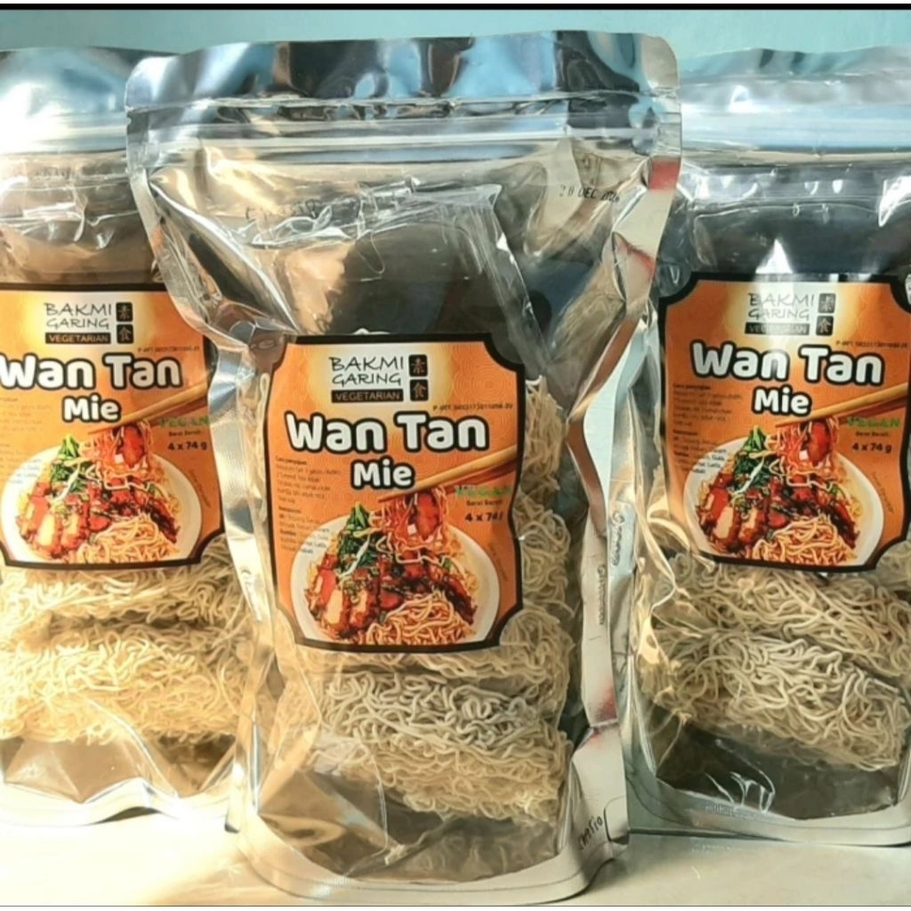 

MIE INSTAN WAN TAN MIE INSTAN VEGAN ISI 4PC PERBUNGKUS ( HALAL )