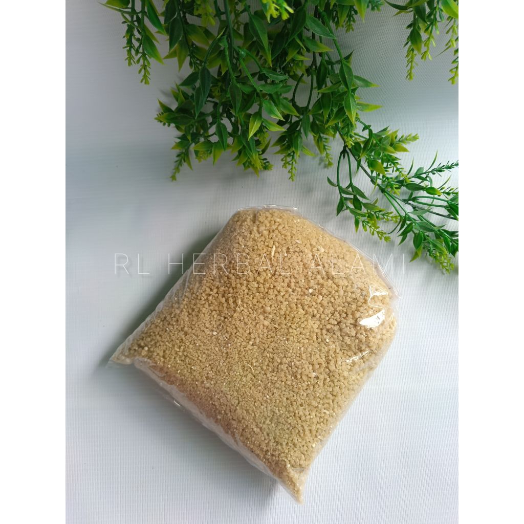 

Oyek singkong / Nasi tiwul