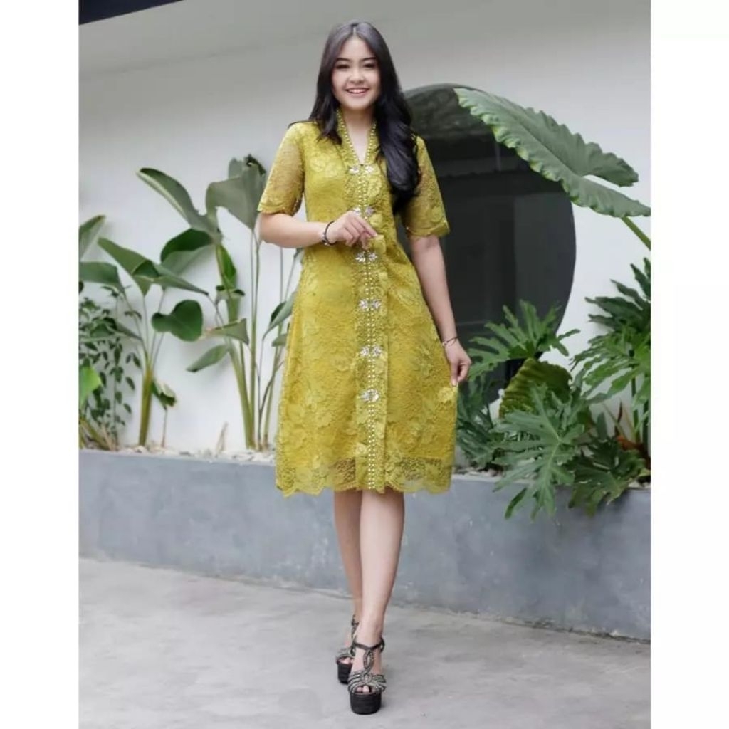 GAUN SERAGAMAN SEMI KOREA DRESS VANIA BROKAT~DRES GEREJA NATAL VIRAL MEWAH~DRES PESTA BROKAT CANTIK 