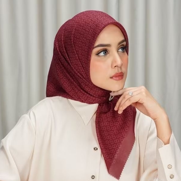 TAPIS SQUARE POMPEIAN RED NEW BUTTONSCARVES ASLI READY KIRIM INSTANT