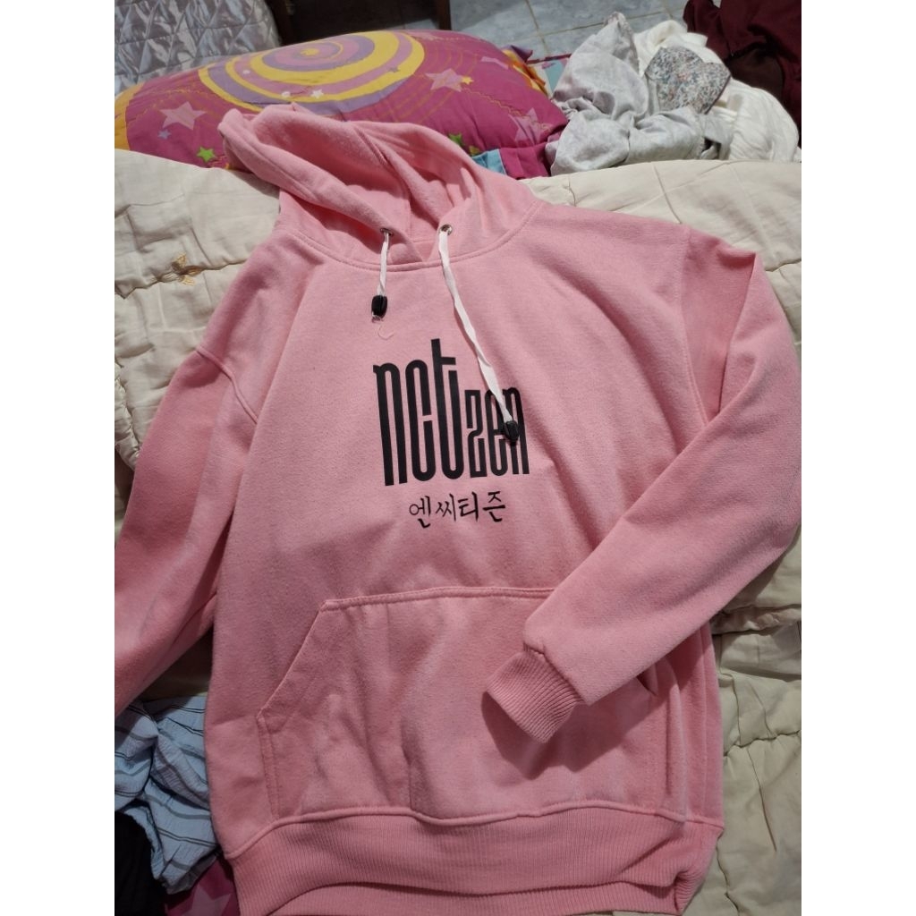 preloved hoodie nct