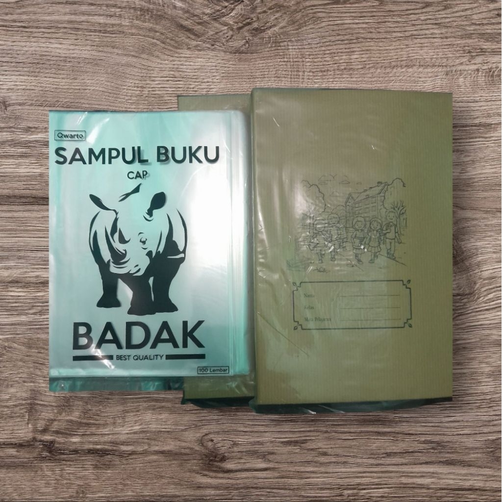 

sampul buku dan plastik sampul qwarto cap badak 1 pak isi 100 lembar