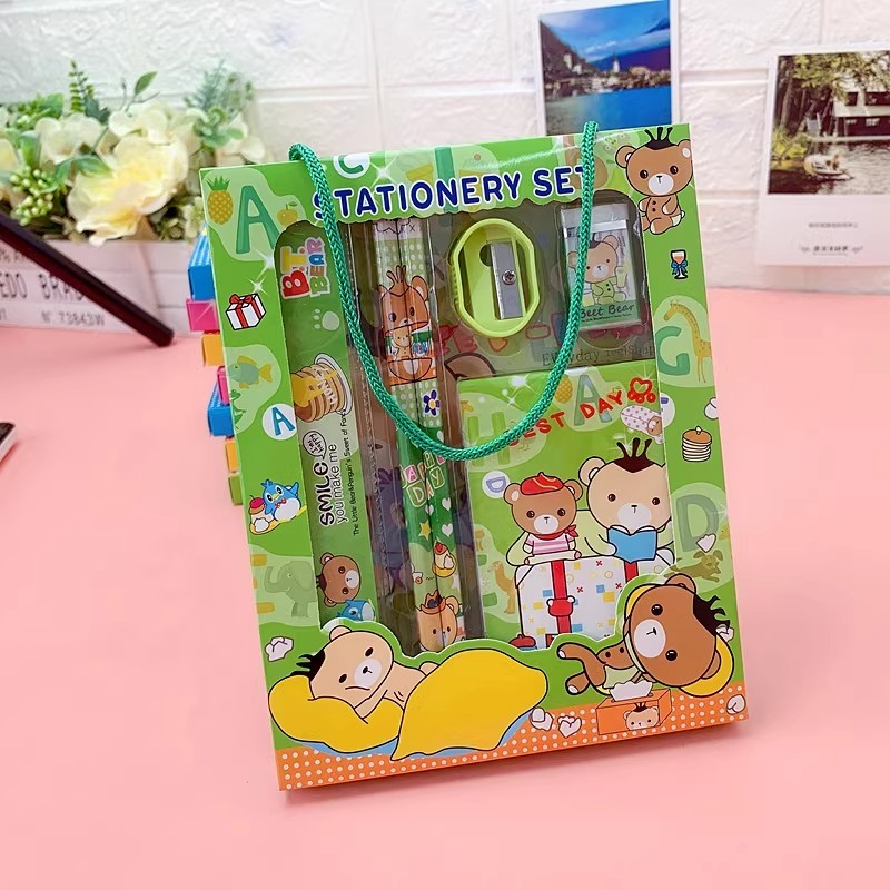 

Alat Tulis Set 6 in 1 Stationery Set Lucu Karakter BBET BEAR Set Perlengkapan Sekolah Anak Pensil Buku Gambar Penghapus Rautan Penggaris