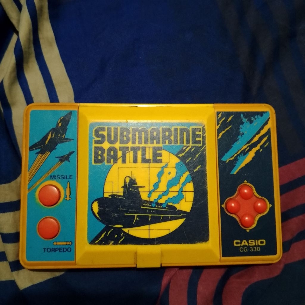 

GIMBOT CASIO SUBMARIME BATTLE 1985 kondisi berfungsi bagus