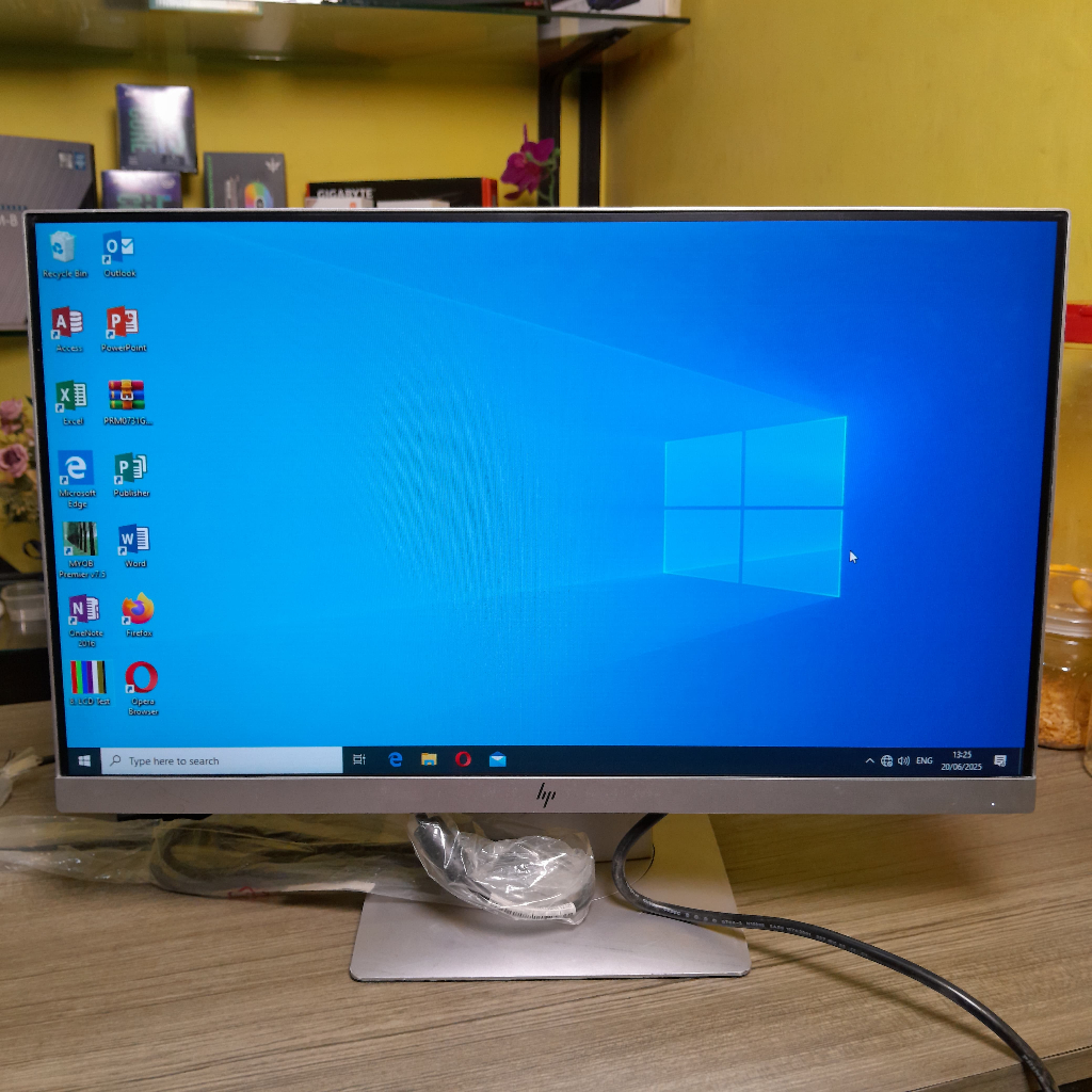 Monitor 22inc-24inc frameless Merk Hp Dell Lenovo