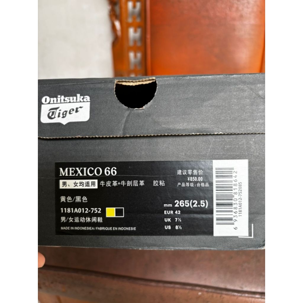 onitsuka tiger mexico 66 size 42 kuning