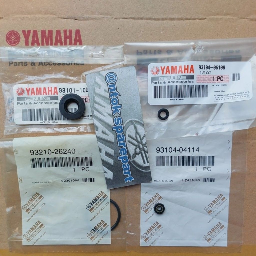 Seal Sil Pompa Oli Samping Set FIZR FIZ R Force 1 F1 Alfa V80 Original Genuine Yamaha Japan 93104-04