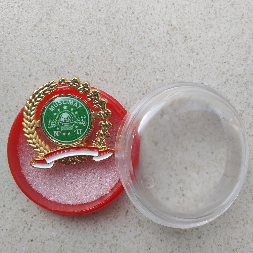 Pin muslimat NU padi kapas kuningan + box bulat