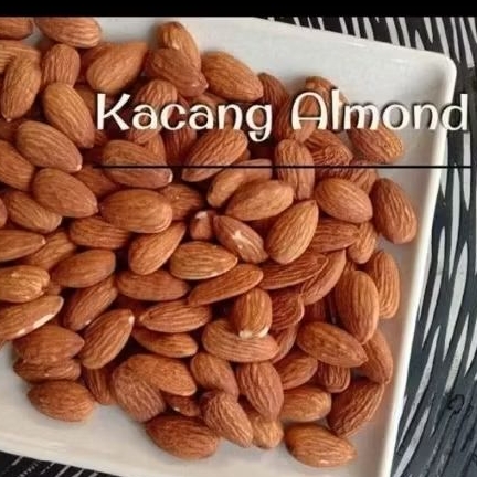 

Kacang almond panggang (kupas)