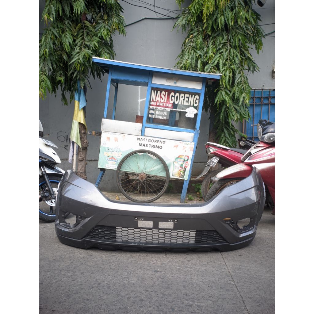 Bumper Bemper depan Honda BRV 2016-2018 Original