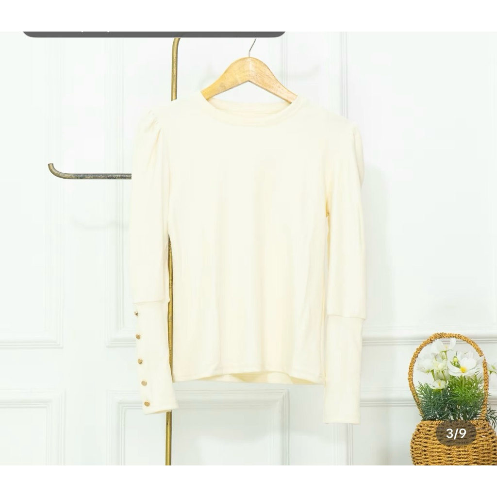 CDC models masumi blouse