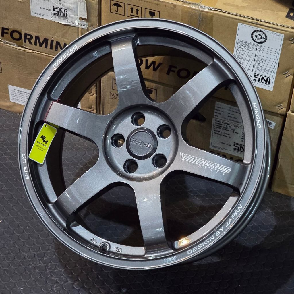 velg mobil R18 TE37 FLOW FORMING PCD 5X100 LEBAR 8 velg racing ring 18 velg racing All new Avanza Ve