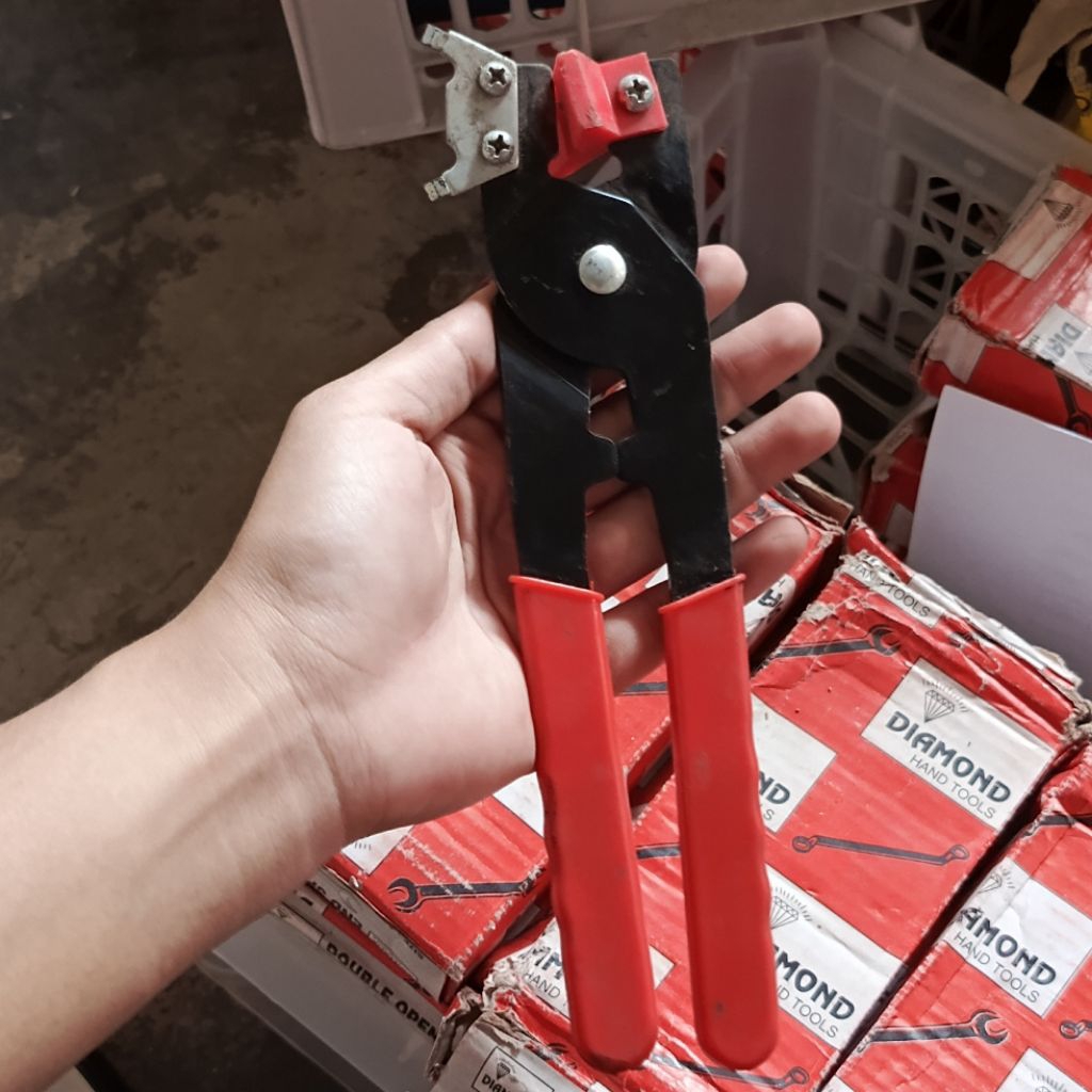 (11K) Tang Potong Keramik 9'' Pisau Tang Potong Keramik Roda Tang Potong Kaca dan Keramik  9 Inchi T