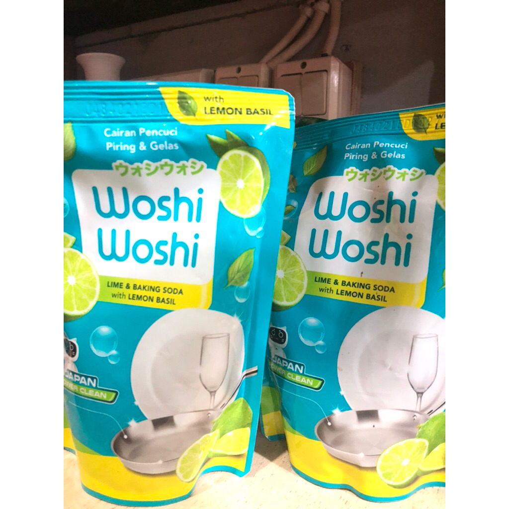 Woshi-woshi pencuci piring