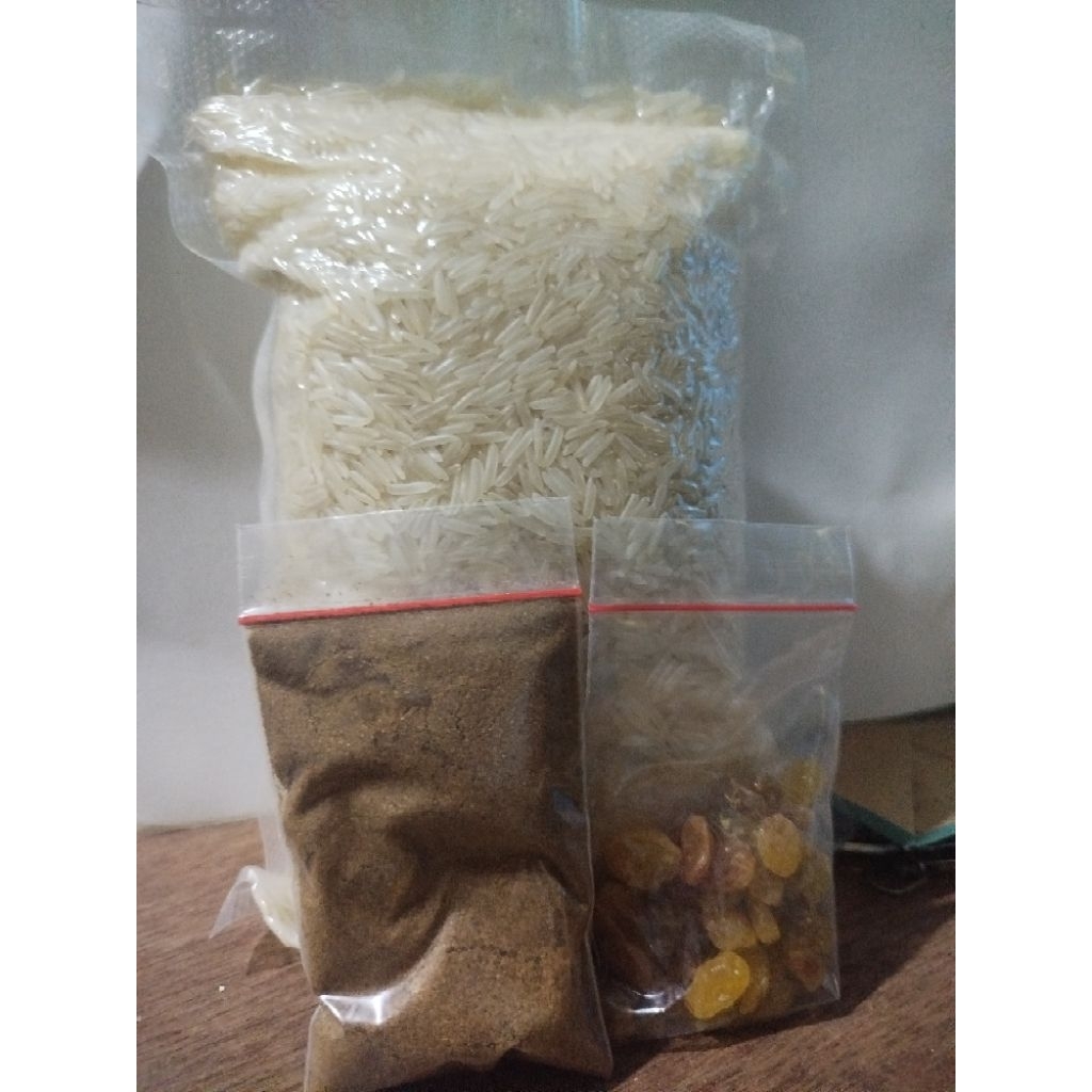 

Paket Nasi Kebuli/Kebuli Basmati 1/2kg (500gr)