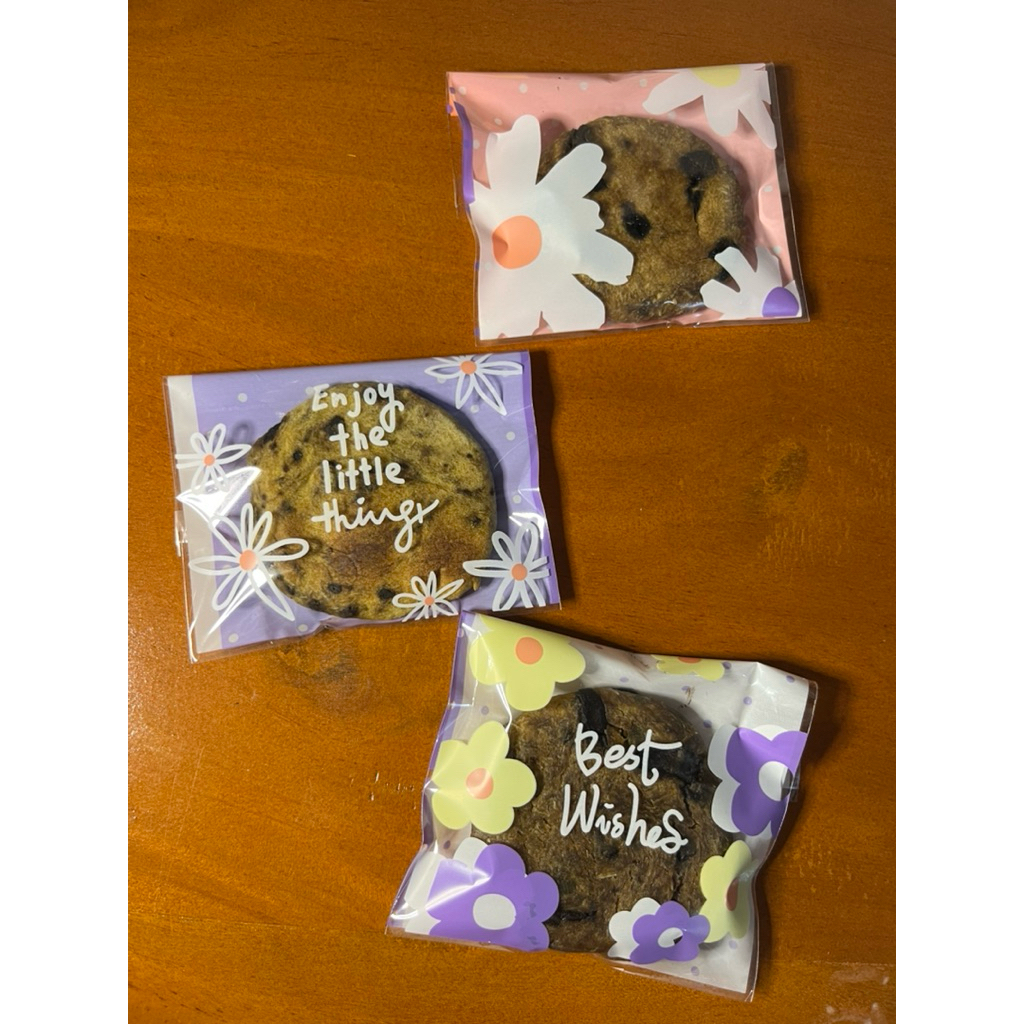 

Soft Cookies Singkong Sehat – Tanpa Pengawet | Coklat Asli | Cocok untuk Hampers & Hantaran