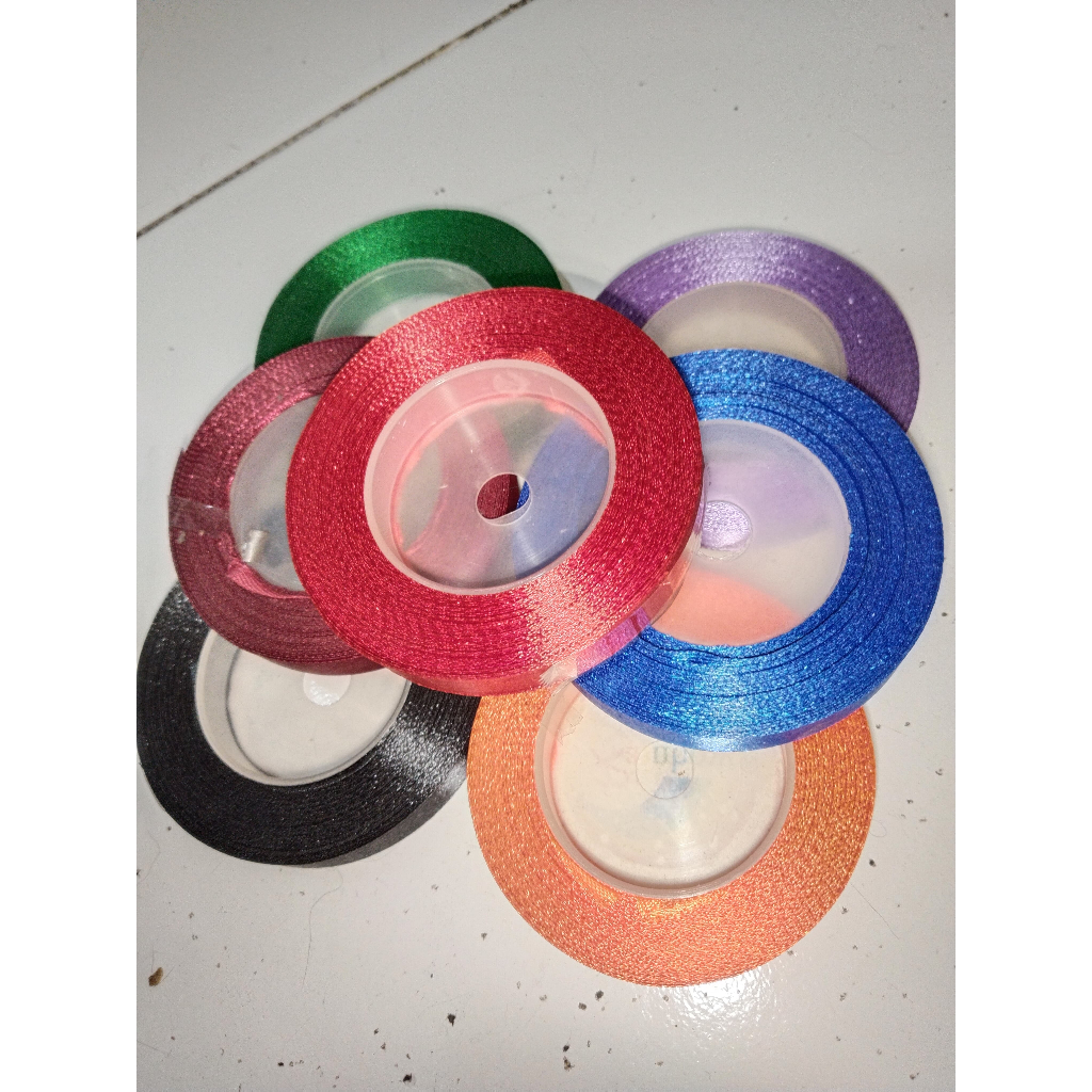 

Pita Kain Warna Warni