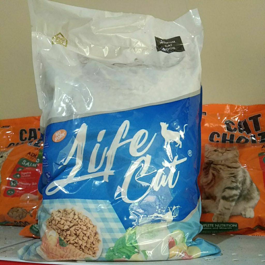 life cat/premium cat food