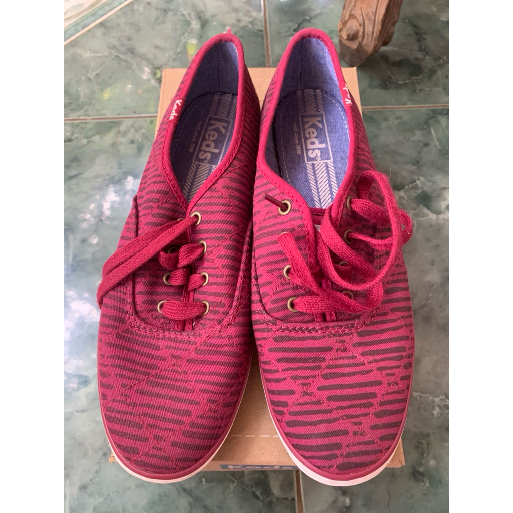 Sepatu KEDS (Preloved)