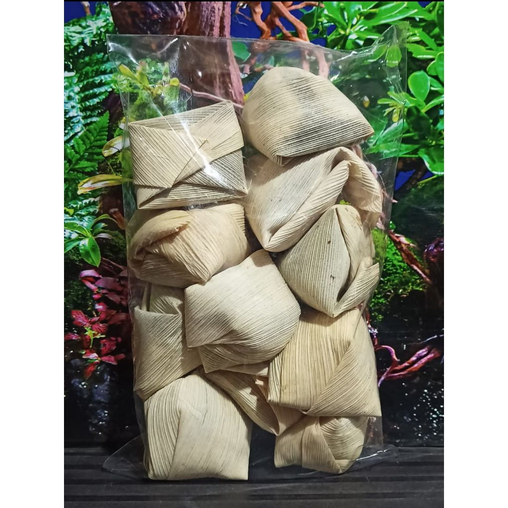 

WAJIT KETAN KHAS CILILIN 400GR MANIS RENYAH ENAK LEZAT CEMILAN SNACK MAKANAN