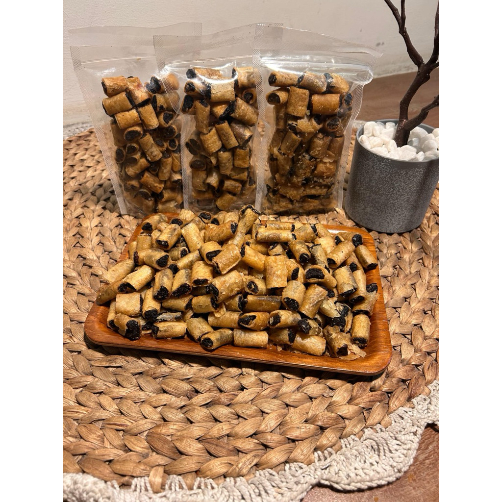 

sumpia pisang/salepisanglilit/saleunyil 250gr