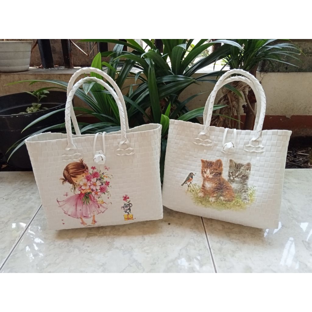 Tas anyam plastik tas souvenir tas decoupage