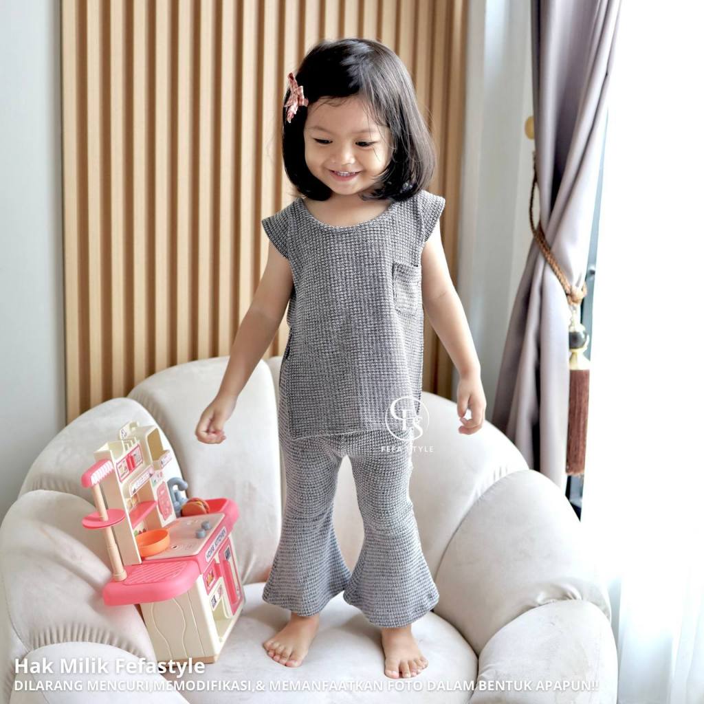 FEFA STYLE- ONE SET (ANAK) NASTYA KNIT - ONE SET knit lengan oblong celana cutbray ANAK perempuan - 
