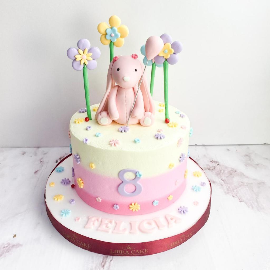 

Kue Ulang Tahun/Birthday Cake/Kue Ultah Tema Bunny/Bunny Cake/Kue Tema Kelinci/Kue Birthday Jakarta