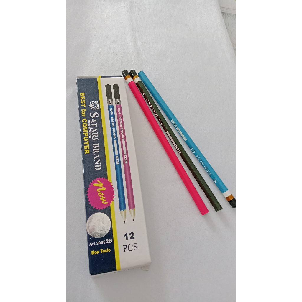 

PENSIL SAFARI BRAND NEW