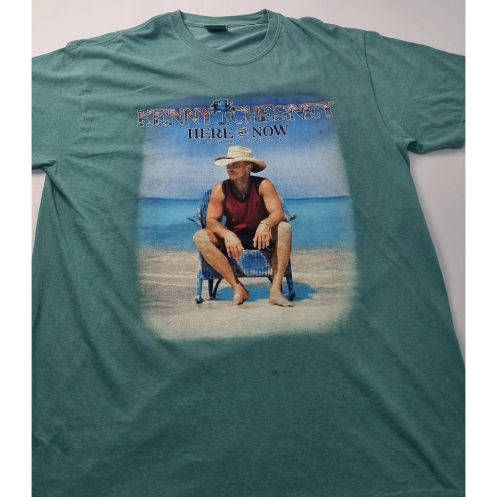 Kaos singer Kenny Chesney