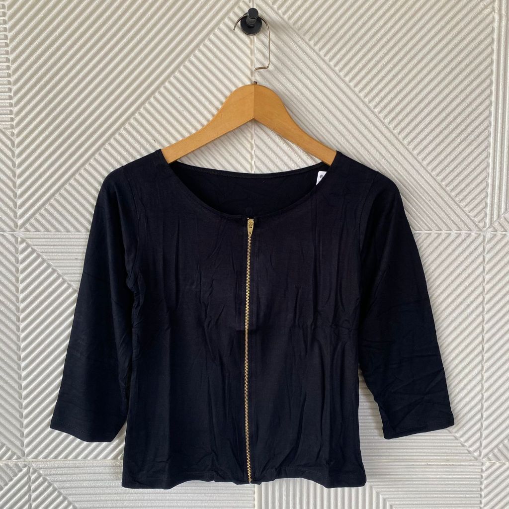 Atasan Zipper Wanita Lengan 7/8 / Kaos Wanita Resleting Depan / Baju Wanita Dewasa /T-Shirt Crop Top