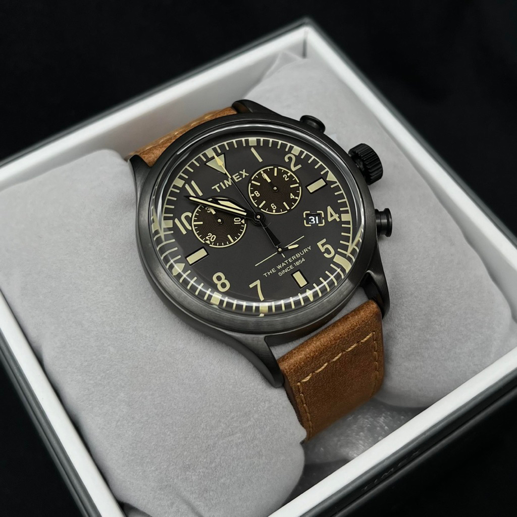 Timex TW2R13100 Waterbury Classic Chronograph Leather Strap Watch
