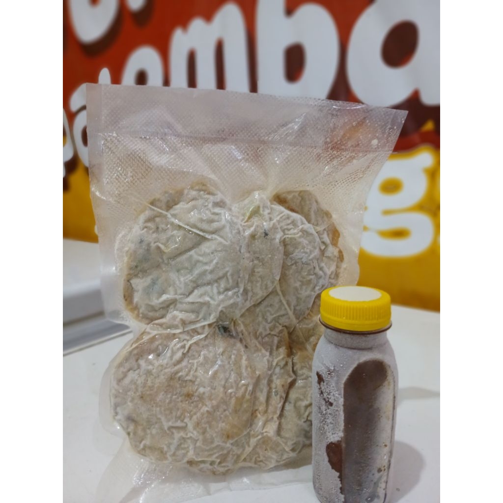 

Pempek Ikan Tenggiri PEMPEK KULIT 9 Pcs + 100 ml Cuko