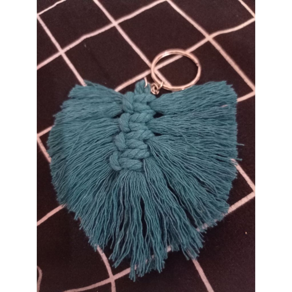 Gantungan kunci macrame bentuk daun | souvenir | Gantungan kunci estetik