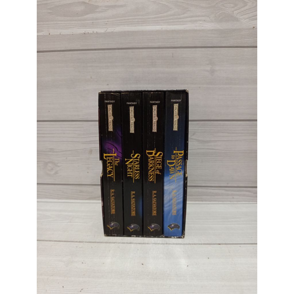 NOVEL ONGGRIS Legacy of the drow by R a salvatore dijual paket
