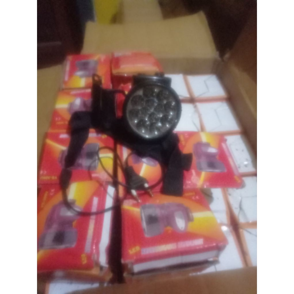 Senter kepala 12 mata led gambling