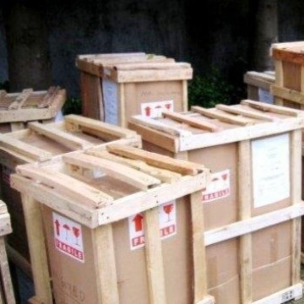 

Tambahan packing kayu untuk pengiriman