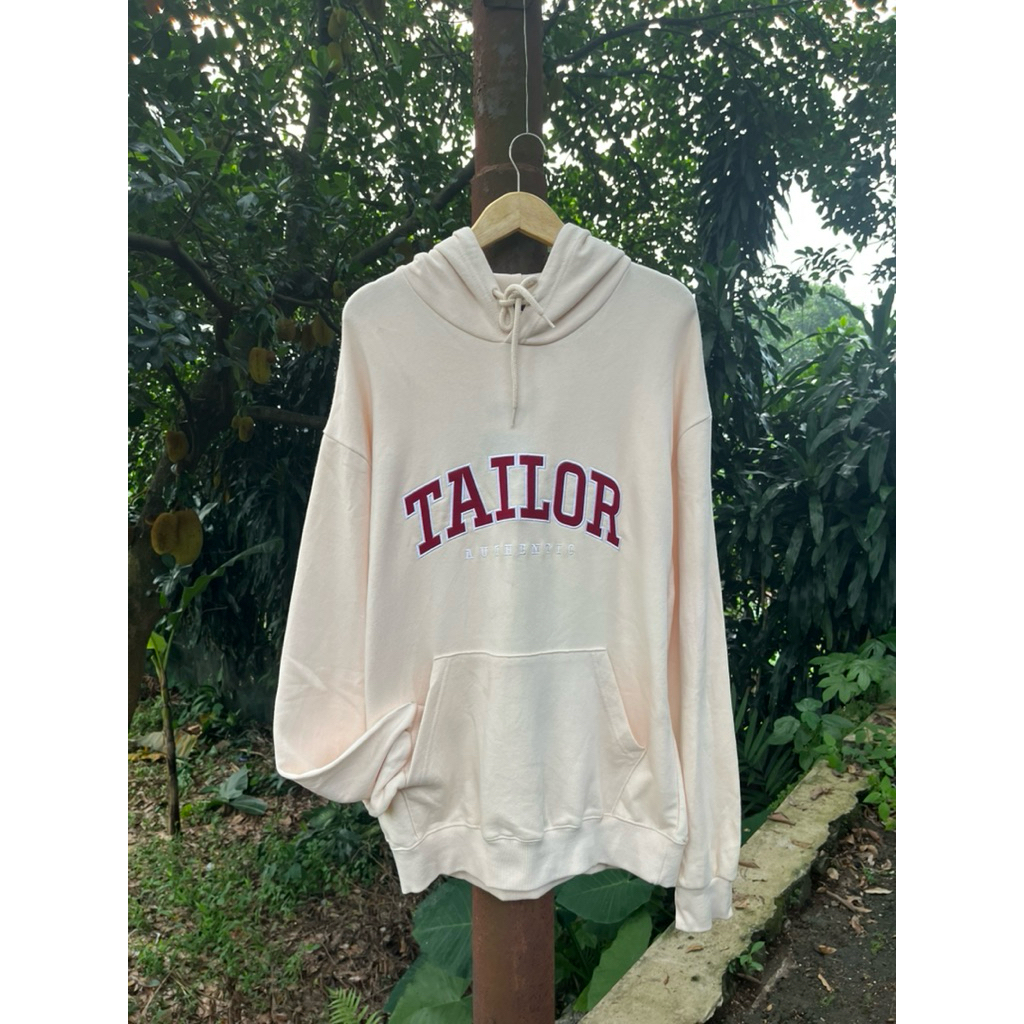 hoodie tailor studio