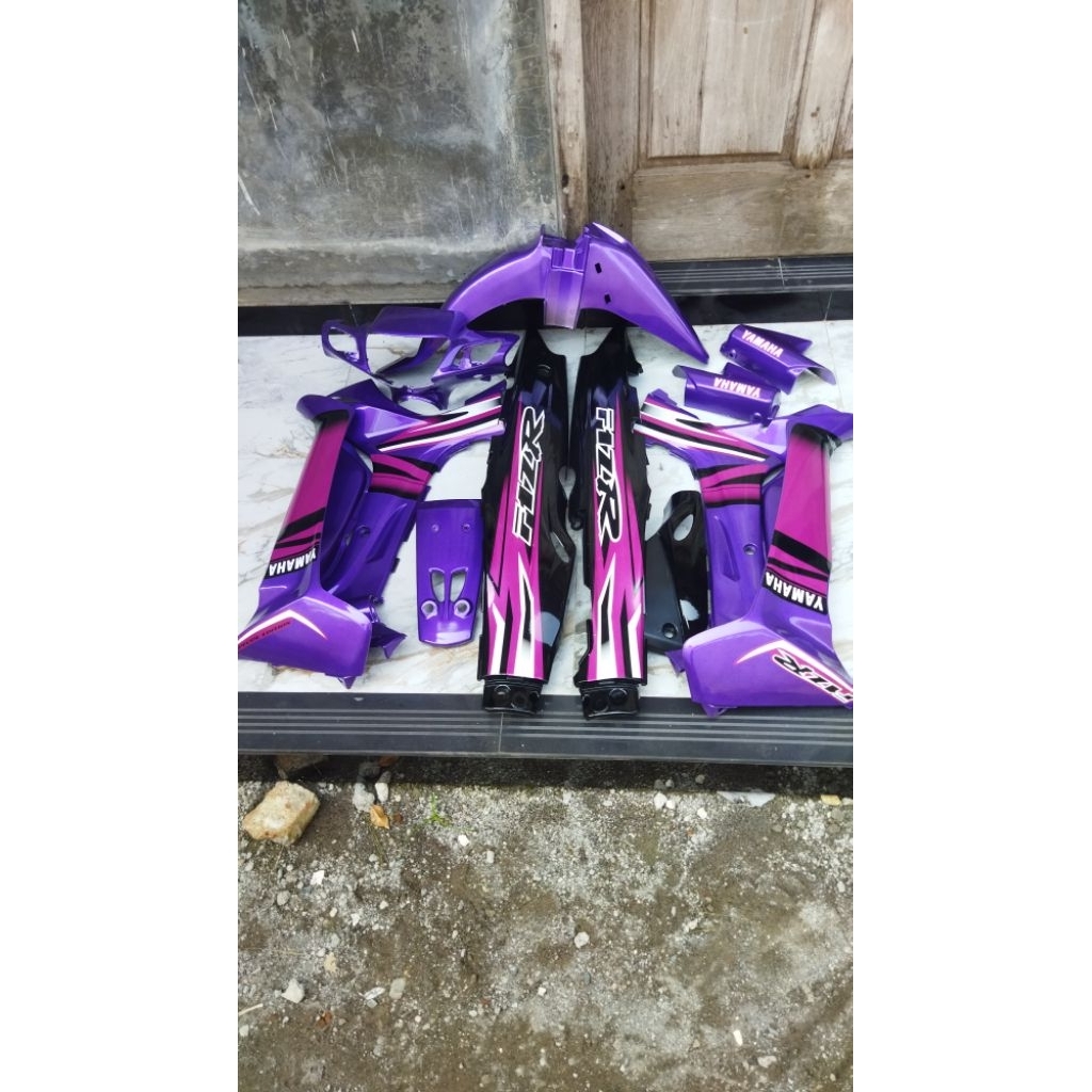 fullset body halus Yamaha fizr SE hitam ungu murah